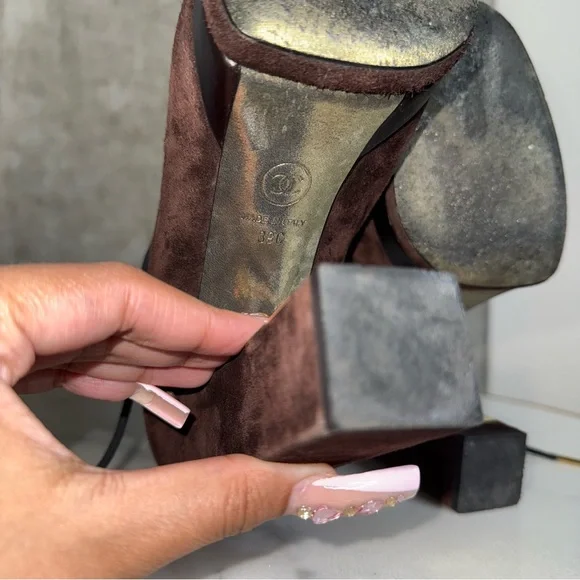 Chanel Brown Suede Leather Platform Lace Up Block Heeled Oxford Boot - Picture 16 of 17